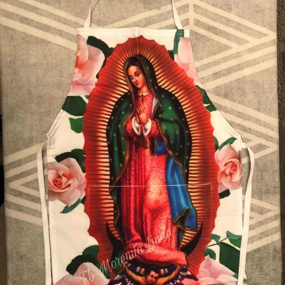 Beautiful Virgin Mary aprons
